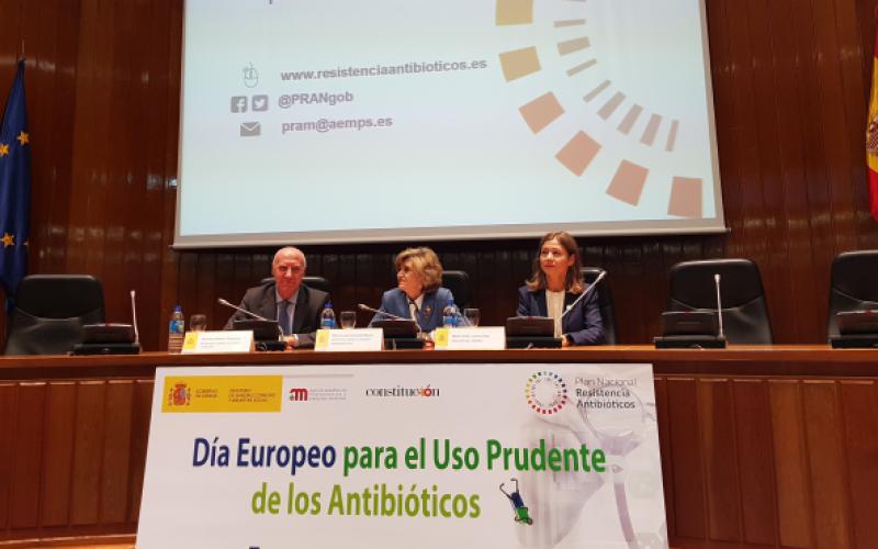 La ministra de Sanidad presenta las líneas prioritarias del nuevo PRAN 2019-2021