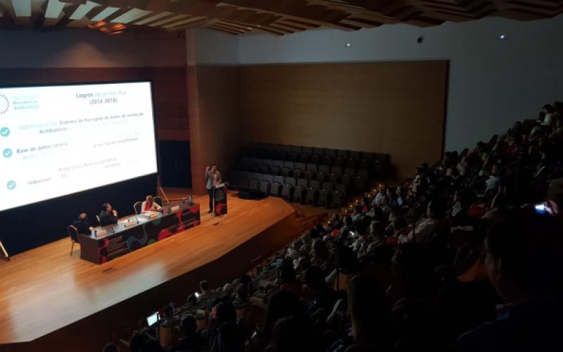 Una de cada tres recetas privadas de antibióticos en farmacias no cumple con la normativa vigente